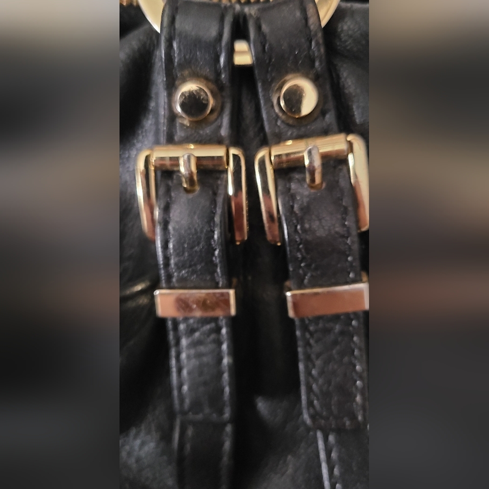 Michael Kors Black Leather Pebbled Purse Gold Hardware Studded Buckles Euc Clean - Picture 10 of 16